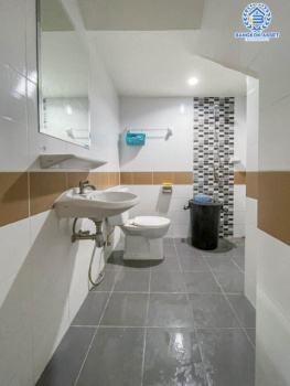 *****ทาวน์เฮ้าส์มือสองย่านนนทบุรี ม.เดอะโมดิช บางบัวทอง บนเนื้อที่ 19.5 ตร.ว. ฟังก์ชันจัดหนักจัดเต็ม 4 ห้องนอน 2 ห้องน้ำ 1 ที่จอดรถ บ้านราคาถูกสุดในโครงการ!  บนทำเลเชื่อมต่อหลายเส้นทาง ใกล้เซ็นทรัลเวสต์เกต และรถไฟฟ้าสายสีม่วง "สถานีคลองบางไผ่"